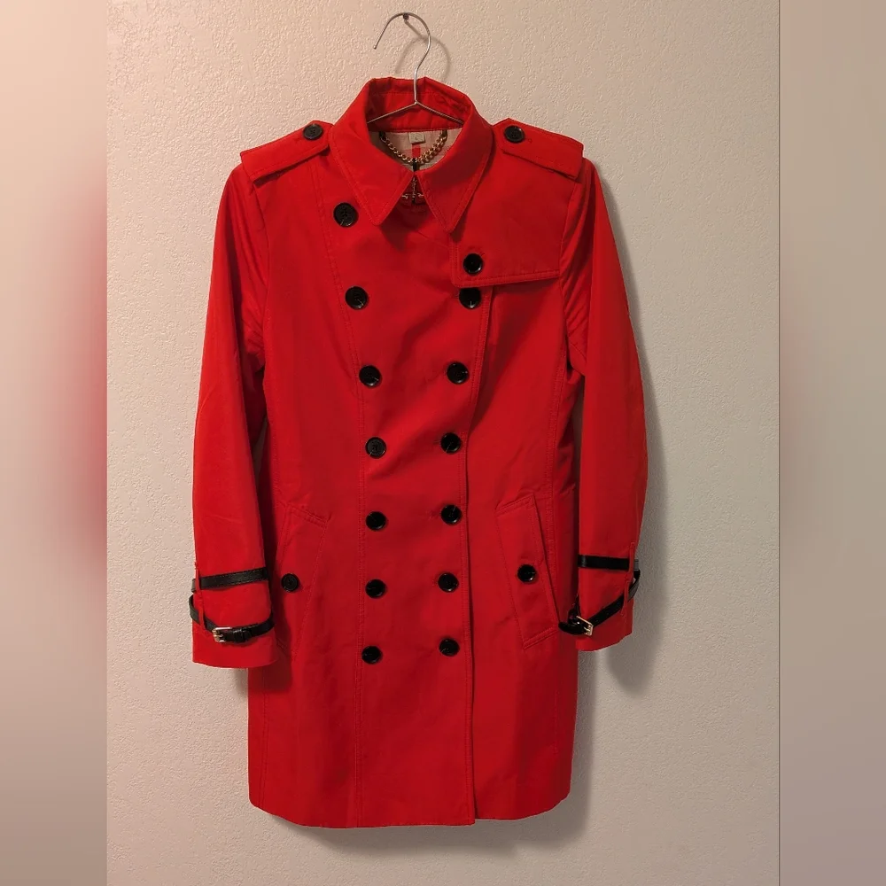 STYLEWE Red Trench Coat with Black Accents - Picture 1 of 5